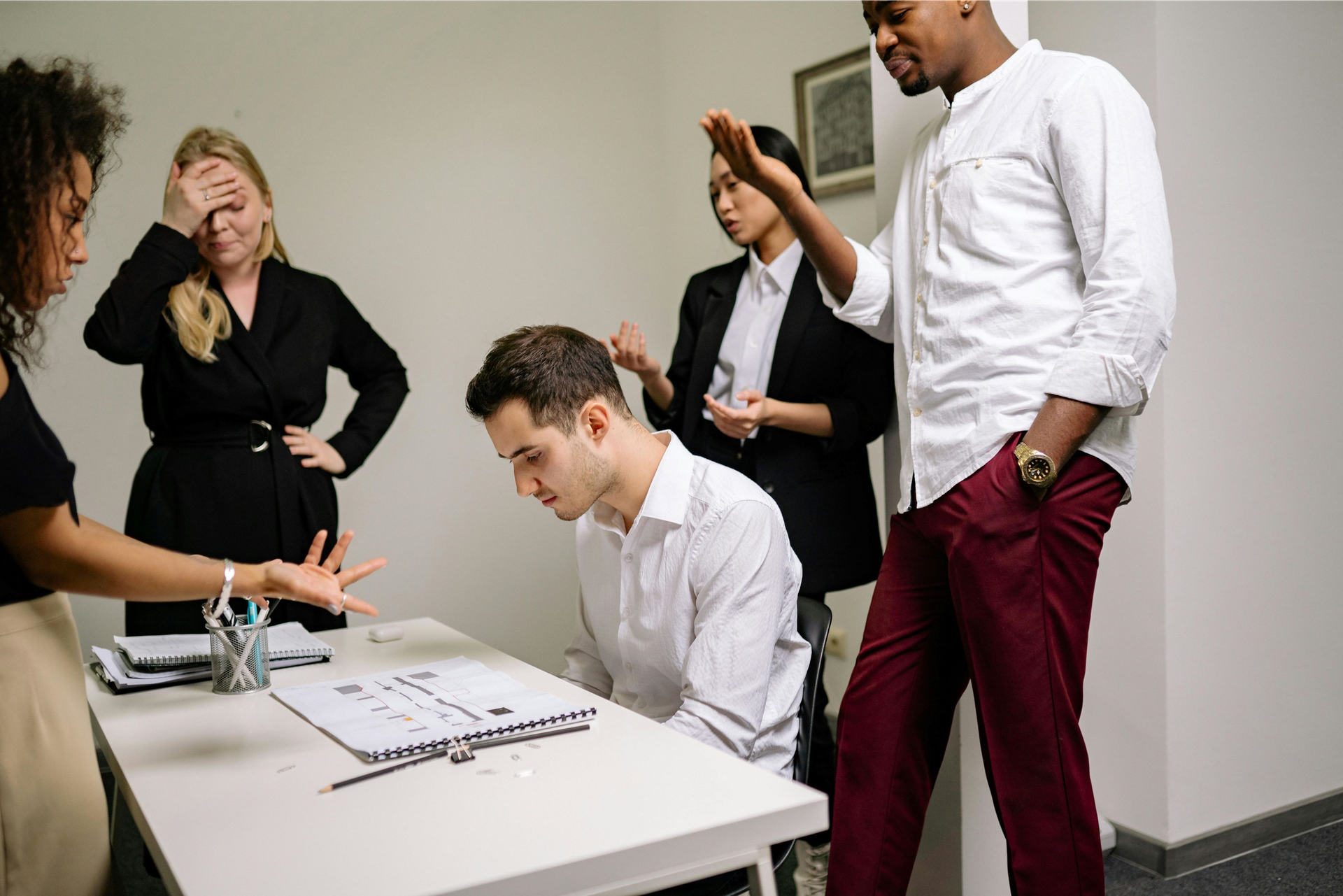 thumbnails Conflict Management: Turning Workplace Tension into Team Success - Webinar